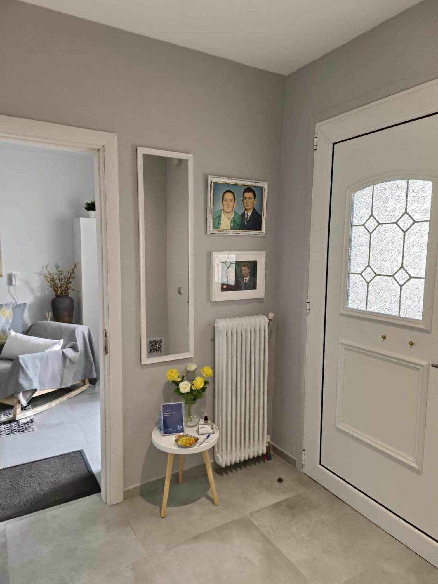 Polys Apartment And Paraskevi Studio With View Ptolemaida Eksteriør billede